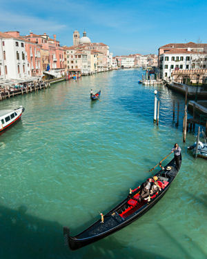 Vacations Magazine: River Romance in Italy